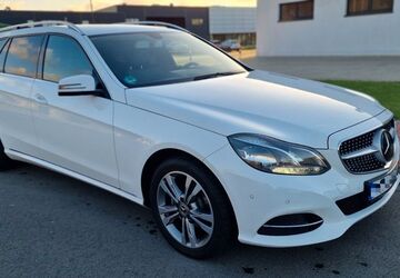 Mercedes-Benz E 220 263.000 km 10.290 &euro; Dinslaken 46539