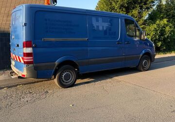 Mercedes-Benz Sprinter 331.000 km 7.200 &euro; Dortmund 44267