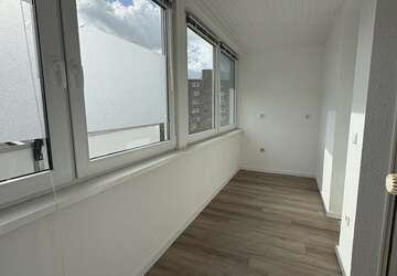 Wohnung Gelsenkirchen Gelsenkirchen-Nord - 2 Zimmer, 90 m&sup2;, 600&euro; | Angebot:27345809