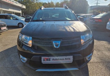 Dacia Sandero 136.000 km 4.300 &euro; Bottrop 46238