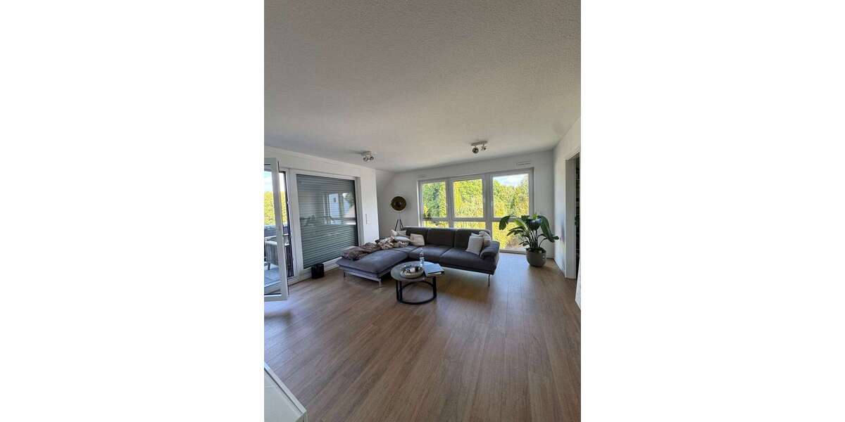 Etagenwohnung Essen Stadtbezirk IV - 3 Zimmer, 90 m&sup2;, 1.085&euro; | Angebot:27259882