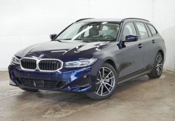BMW 330 16.043 km 43.940 &euro; Gelsenkirchen 45897