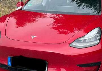 Tesla Model 3 221.000 km 18.900 &euro; Voerde (Niederrhein), Stadt 46562