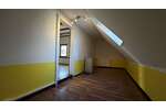 Charmante 2,5-Zimmer-Dachgeschosswohnung in Hattingens Altstadt mit hohen Decken und Komfort - Dachgeschoßwohnung Hattingen | Angebot:27365948